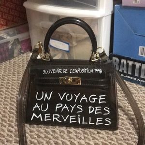 Cute Crossbody or handbag!